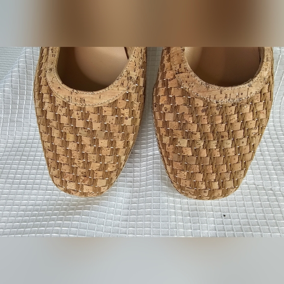 *NWOB* Sesto Meucci Italian Made Sandals - Picture 6 of 11